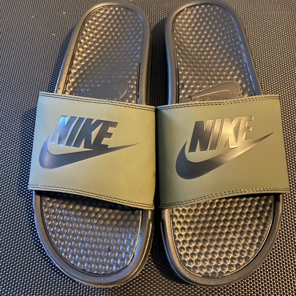 Mens Nike Slide